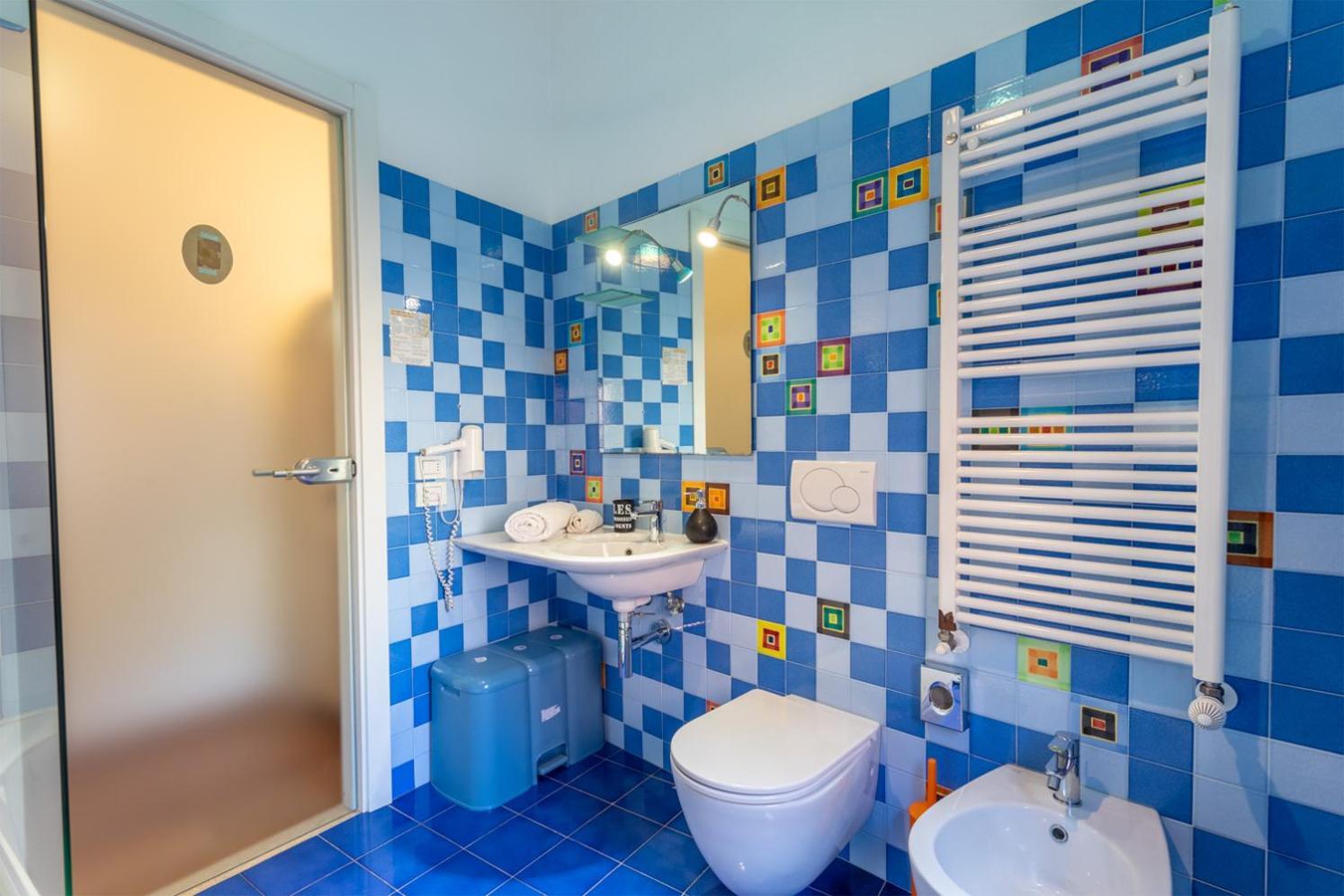 Maxi Paradiso - Guest House A Due Passi Dal Lago Trasimeno Torricella  ภายนอก รูปภาพ